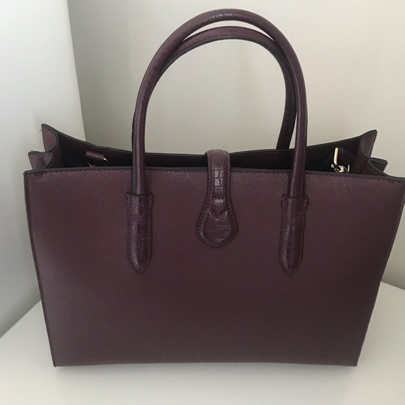 H&M burgundy handbag - Picture 2 of 2